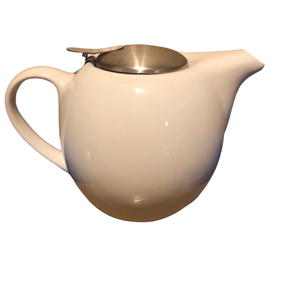 Ooh La La by Bia White Tea pot w/Infuser